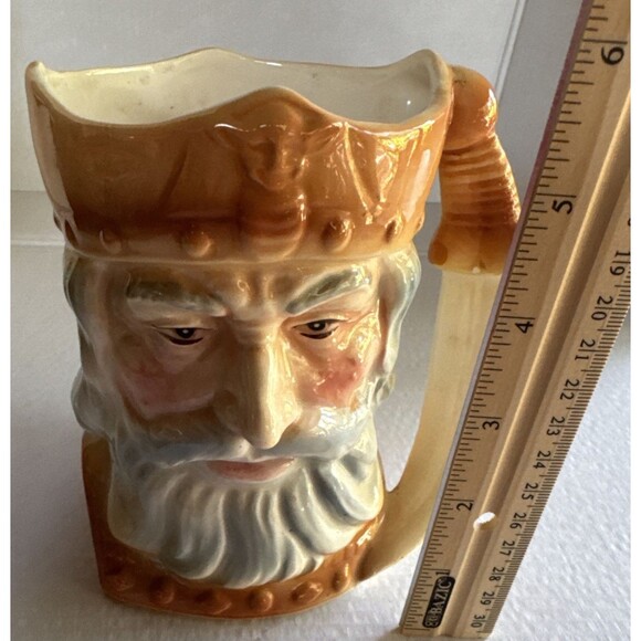 Vintage Royal Winton Grimwades King Arthur 5 1/2" Toby Jug Mug Sword Handle - Picture 7 of 7